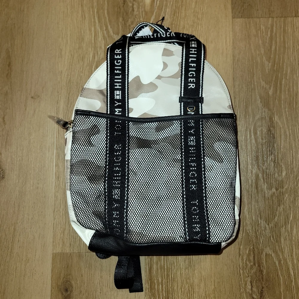 Tommy Hilfiger Womens Camo Backpack With Pouch New